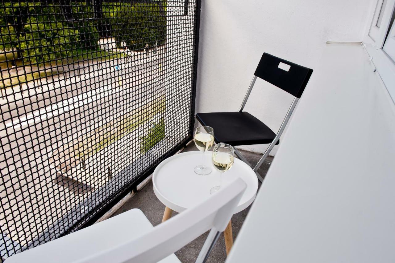 Apartament Powisle With Balcony Varsóvia Exterior foto